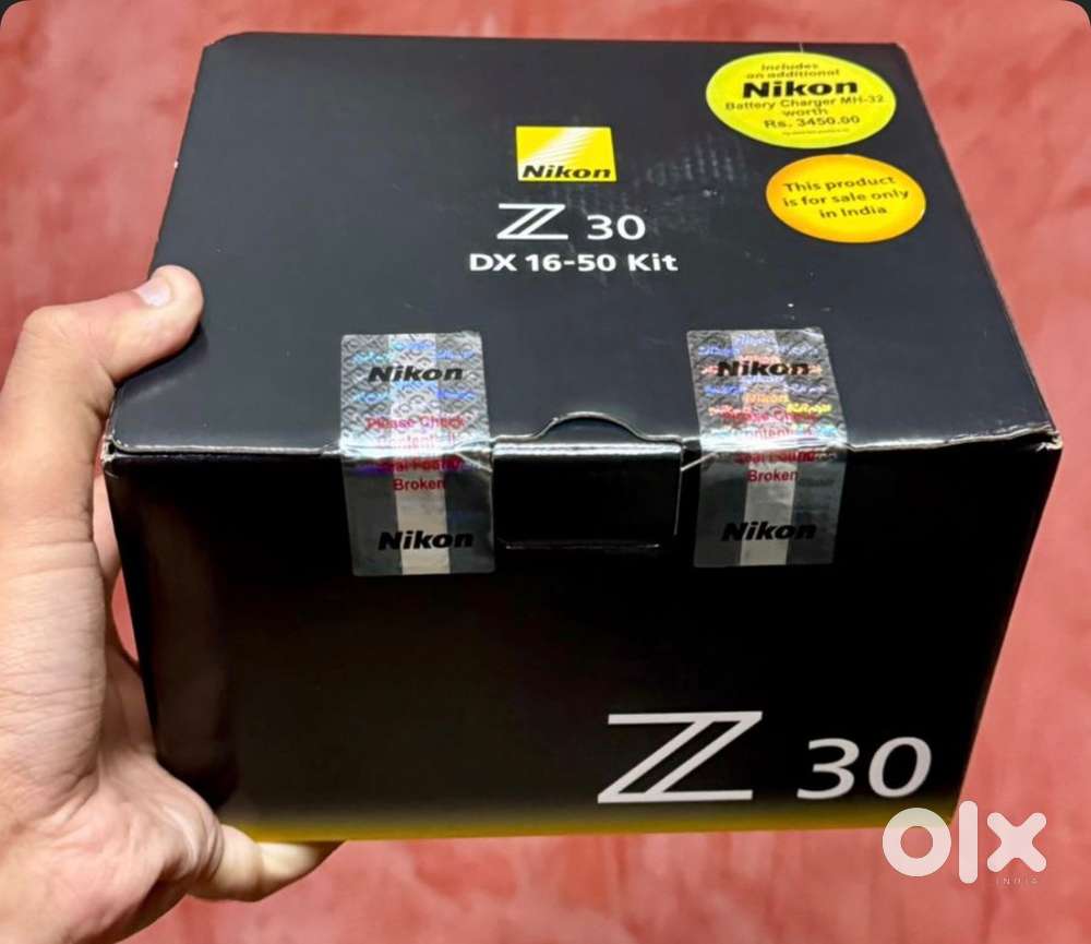 Nikon Z30 Vlogging Camera Sealed Pack
