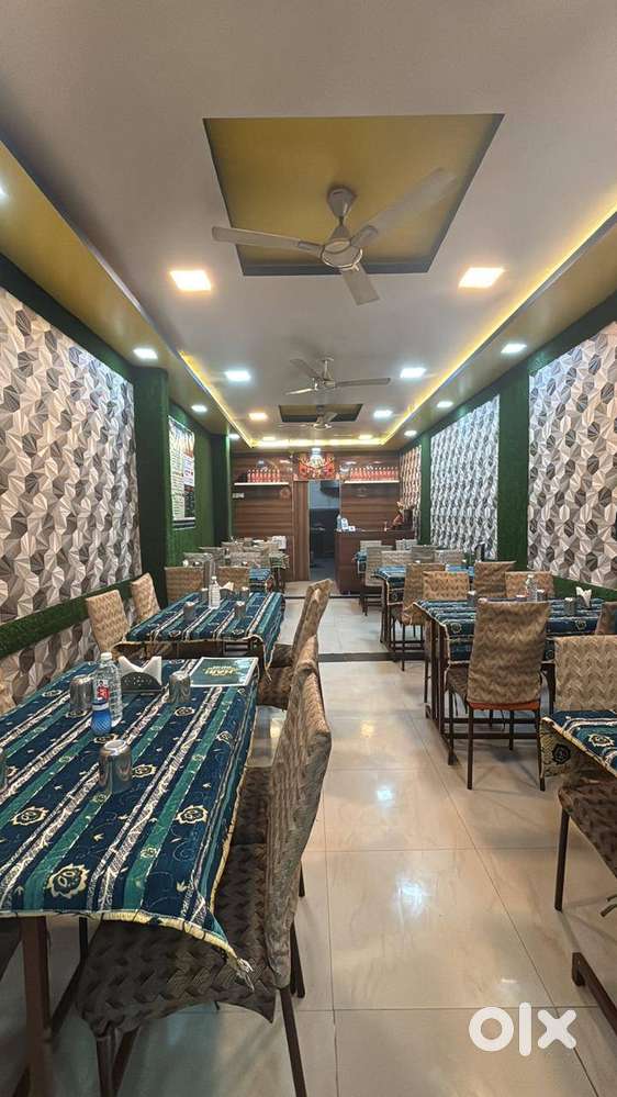 Excellent Condition Hotel Equipment