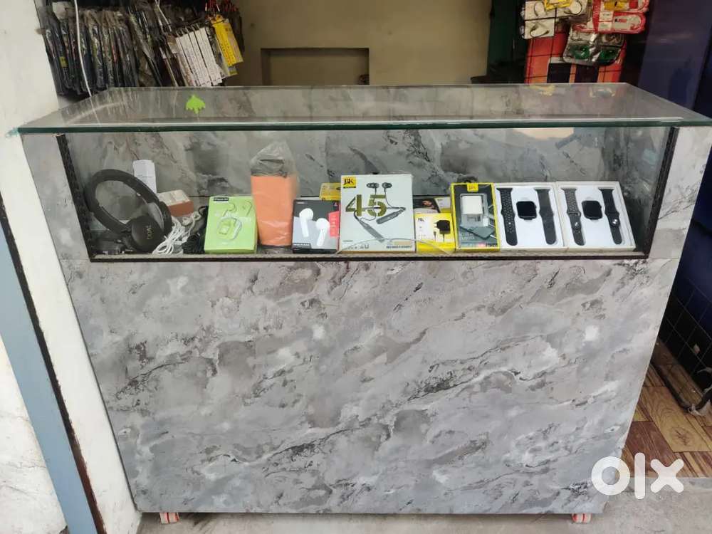 Counter bilkul new