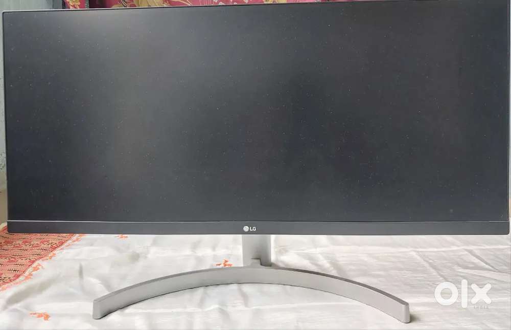 BRAND NEW ULTRAWIDE 29inch LG MONITOR