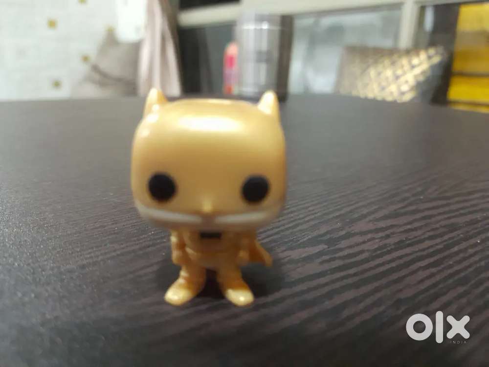 Gold batman