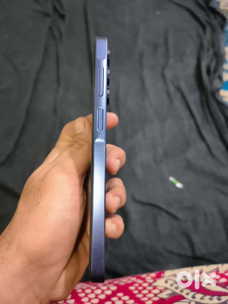 Fresh condition complete phone