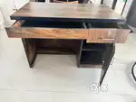 Workdesk available