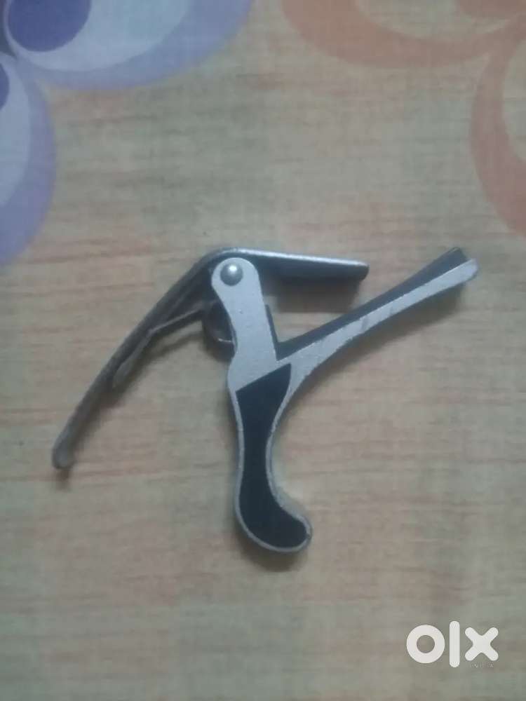 Guitar capo