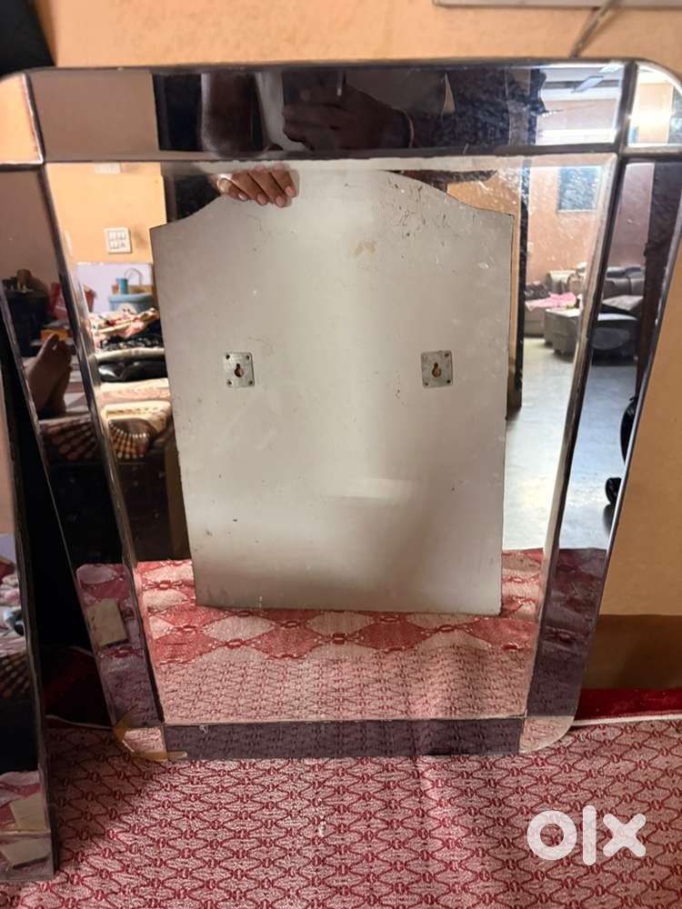 Bathroom mirror