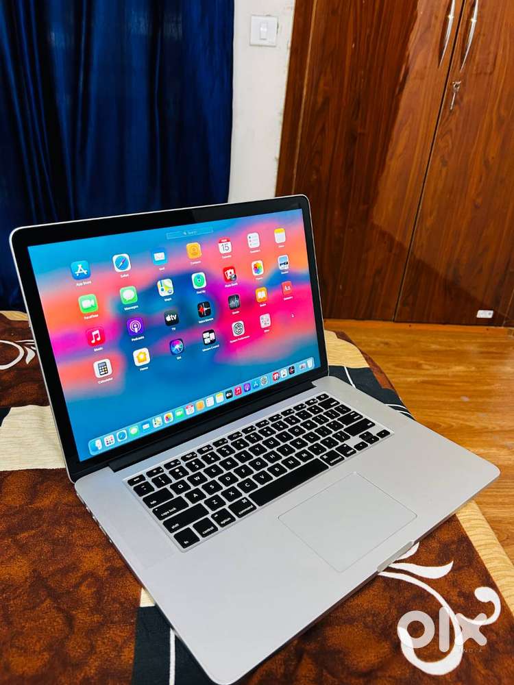 Apple MacBook Pro 16/512 - i7 Processor
