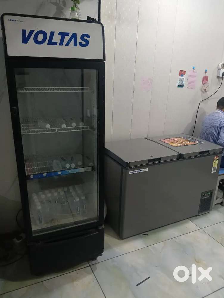 DEEP FREEZER AND DISPLAY FREEZER