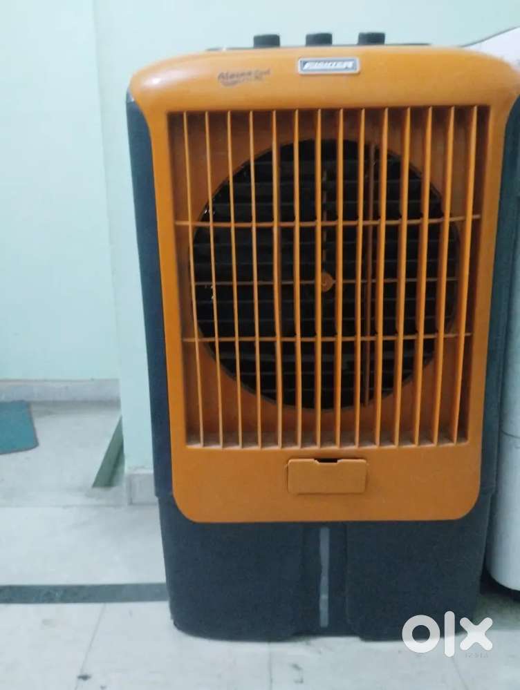 NEW COOLER AT LOW PRICE