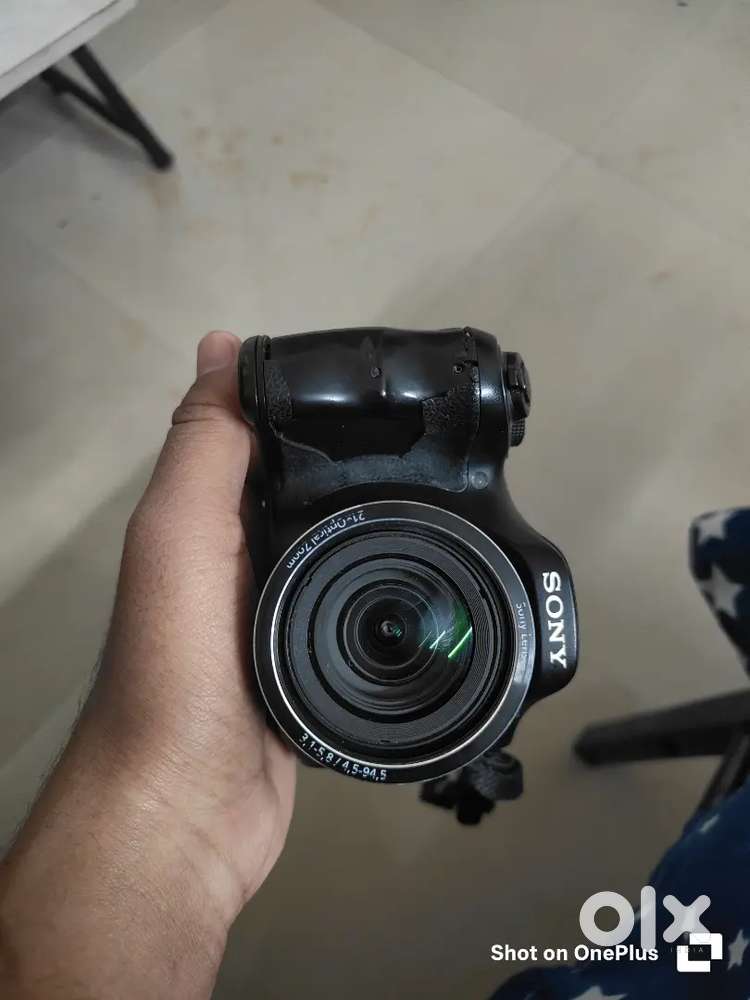 Digital still camera