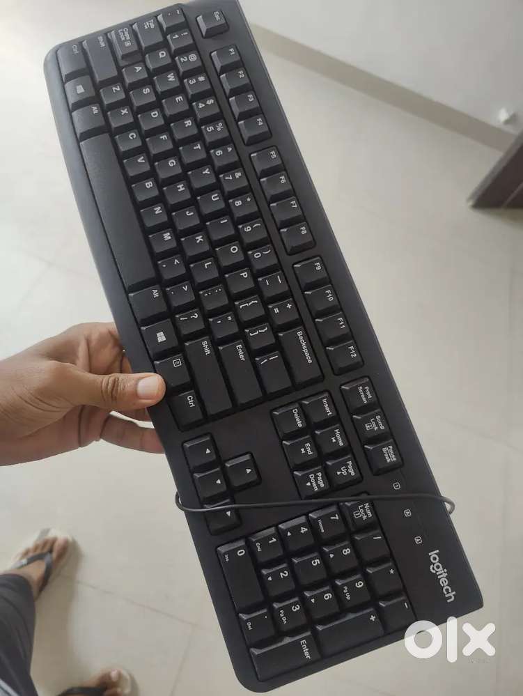Logitech Keyboard (wired)
