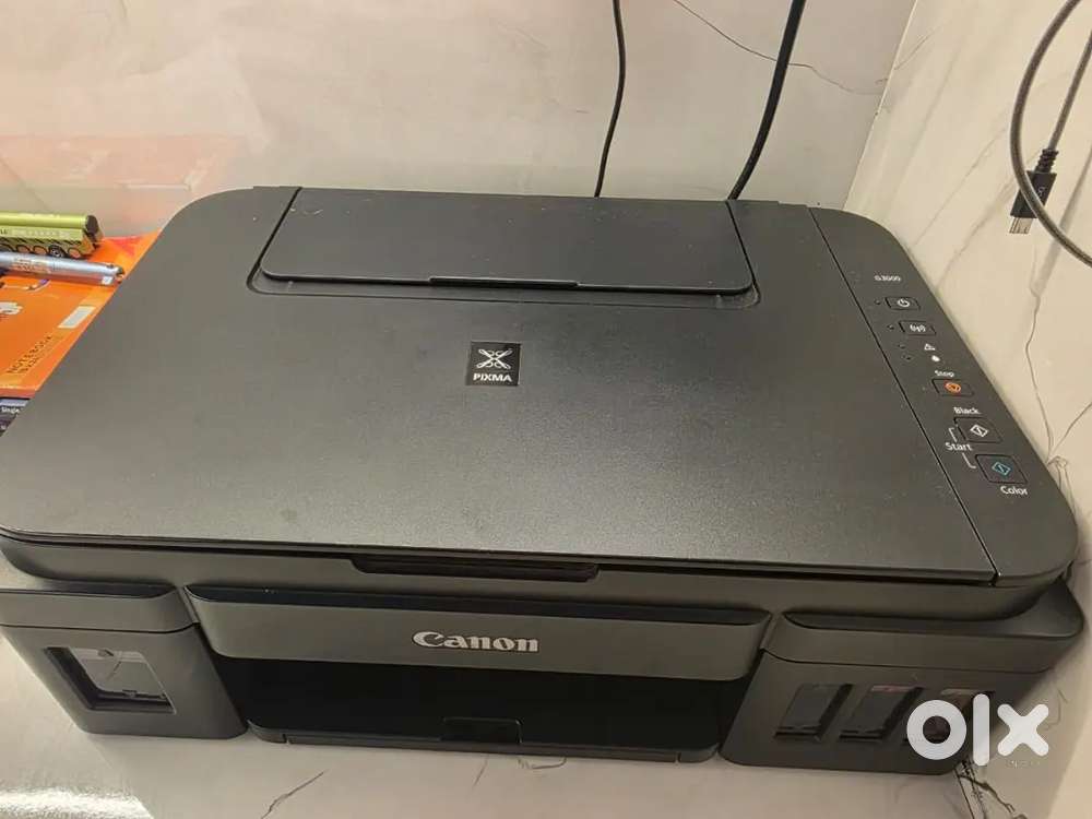 Canon G3000 wireless printer/scanner/ phototocopier