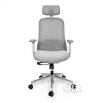 OFFICE CHAIR BLACK COLOUR(The homeoffice ) 1year used no bill box