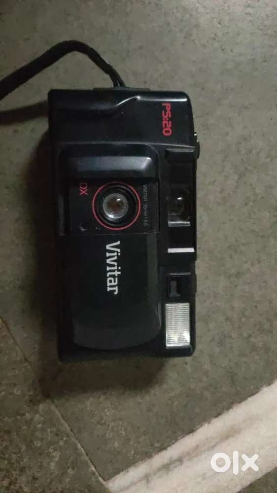 Vintage Vivitar PS520 35mm Film Camera - Point & Shoot