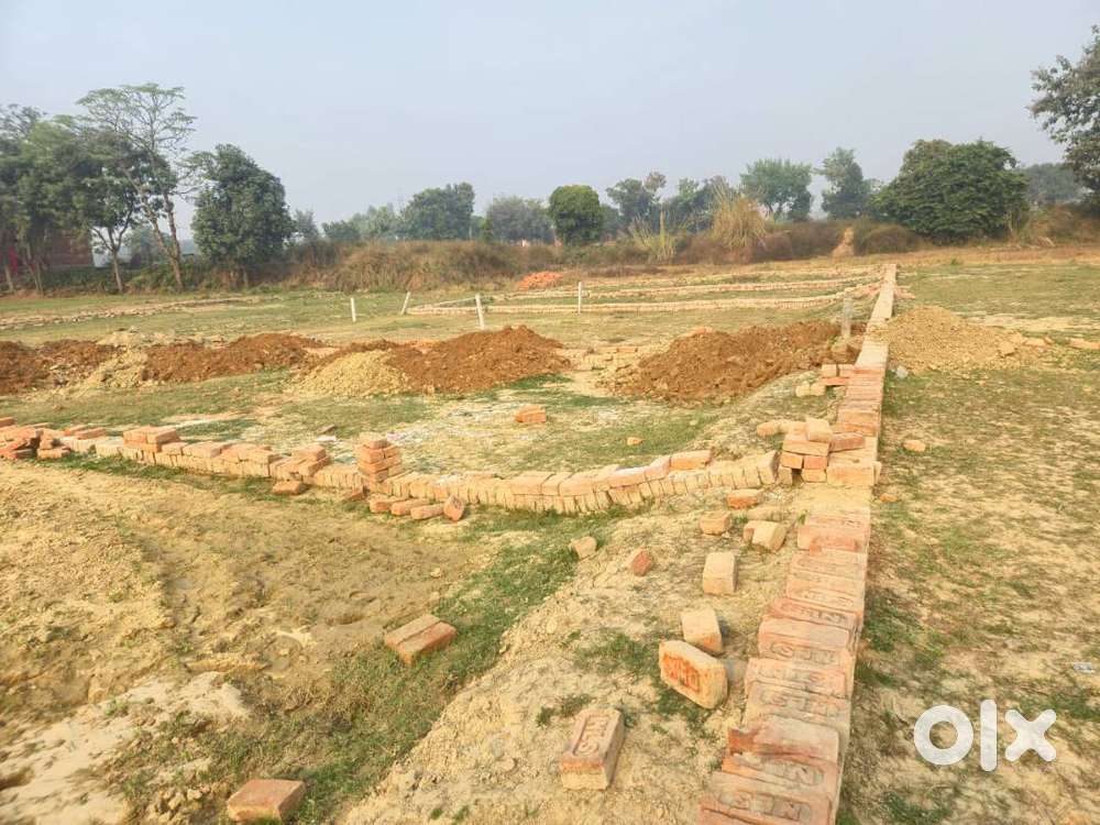 Best Plot le kabza pahle din kare 70% registry Plan near Royal Academy