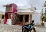 Njaliyakuhzi - Pathamuttam RD - 7 Cent , 1100 Sqft , 3 BHK New House