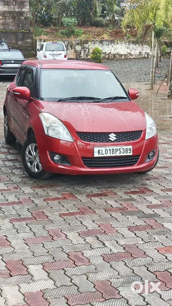 Car detailing and washing staff