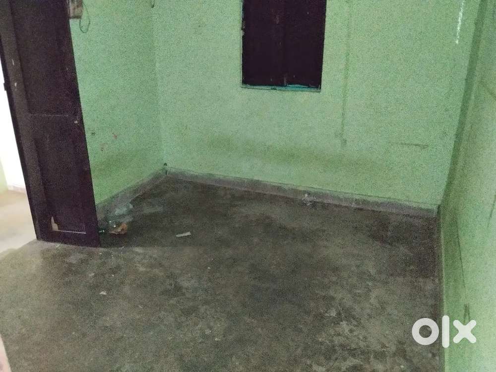 Small 1Bhk Rent For ALL in Bomikhal Canal Road