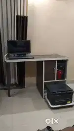 Computer Table