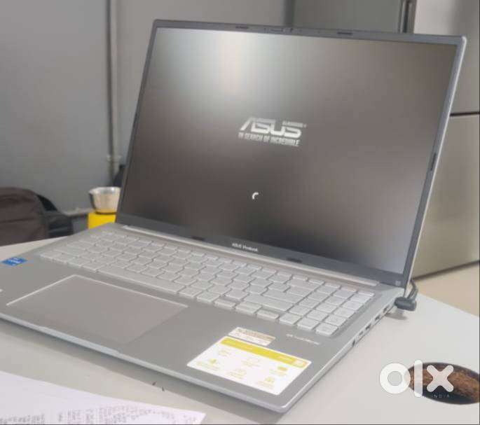 Asus Vivobook 16 , Only 4 Months Used  With Bill and charger