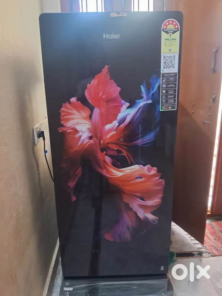 New fridge no strach 100% good condition