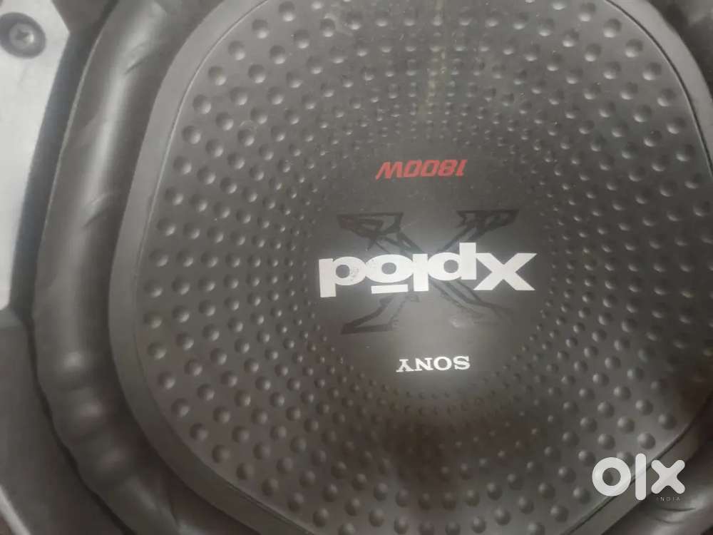 Car sony amplifier and subwoofer