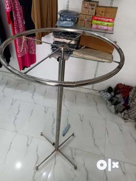 Hanging Stand sale New condition