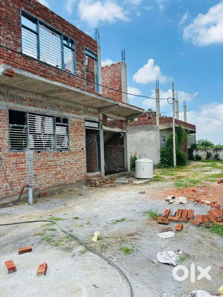 On road plots 80% loan ke sath Noida Extension Sector 12