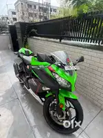 Ninja 300 with  Imported original acessories.