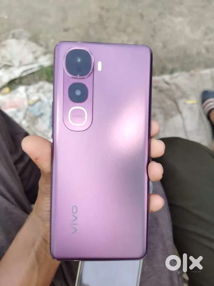 Vivo y400 pro 8 rem 128