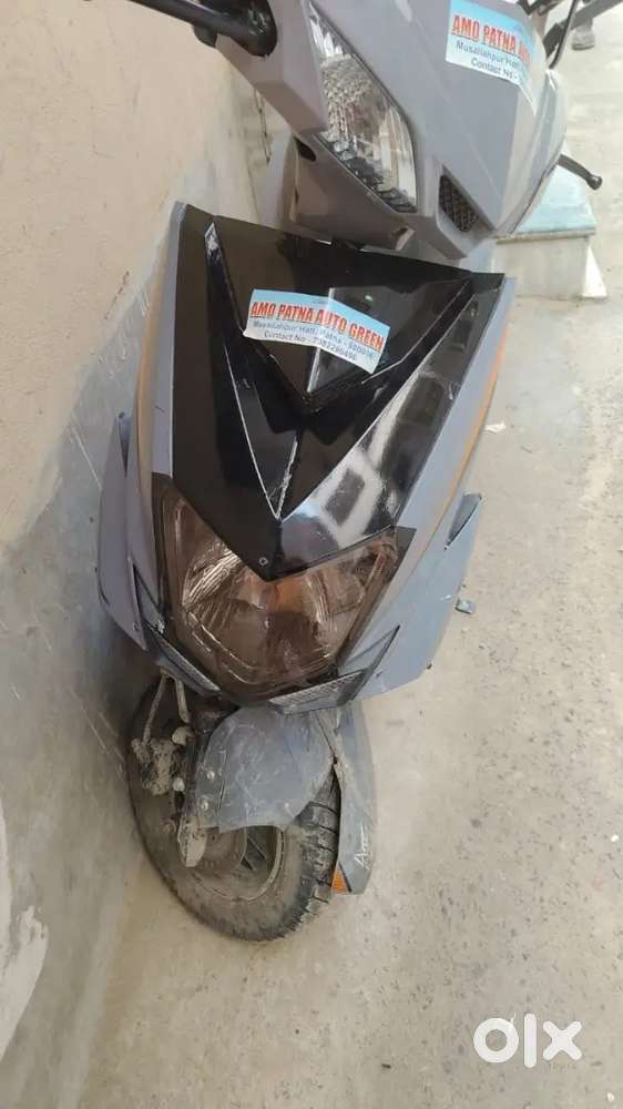 Jounty electric scooty , 3 years batter ,2years motor guarantee