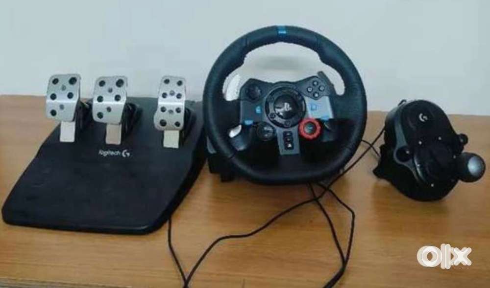 Logitech G29 Steering wheel & Gear shifter