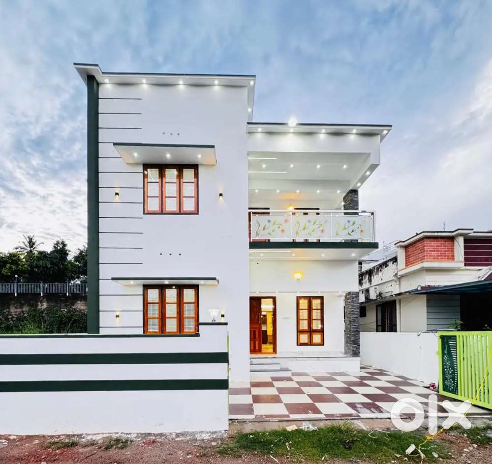 4.500cent 3bhk Thirumala pidarm Tvm 80Lk