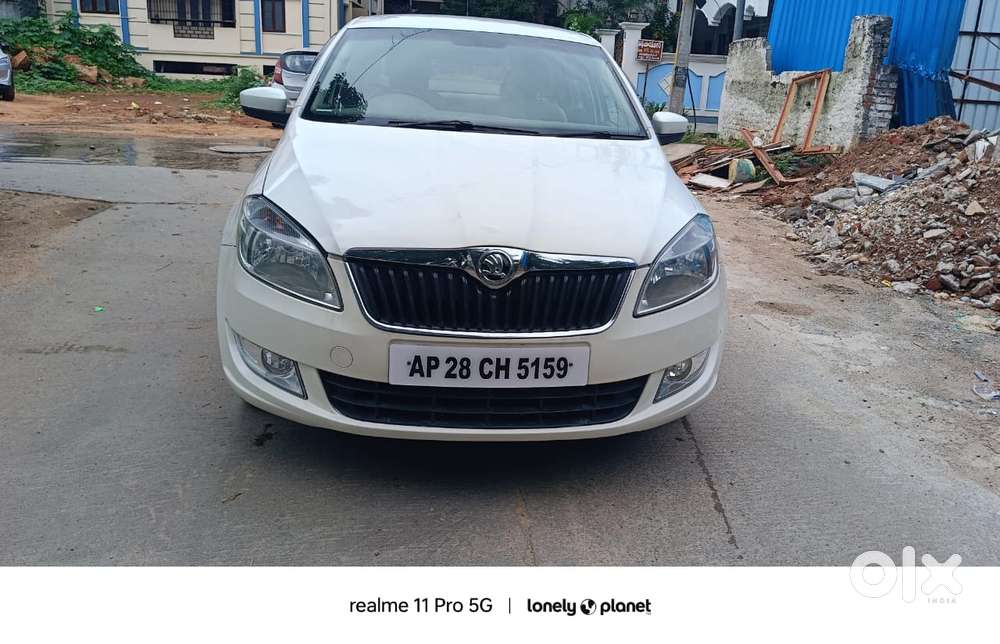 Skoda Rapid 2011-2013 1.6 MPI Elegance, 2012, Diesel