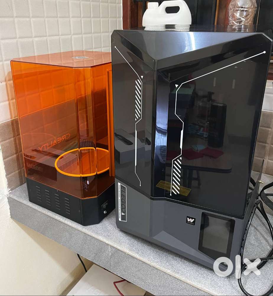 Saturn 4 Ultra Resin 3D Printer + Creality UW-02  Like New