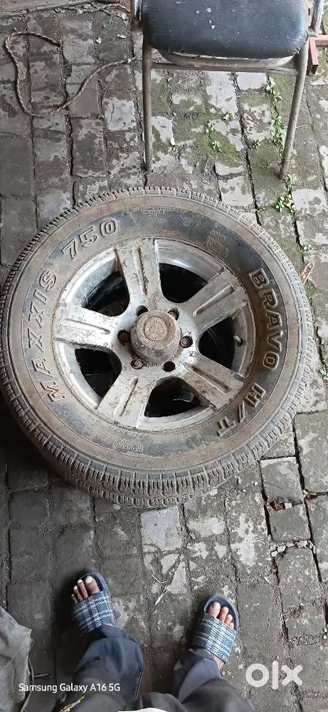 Tracter Alloye