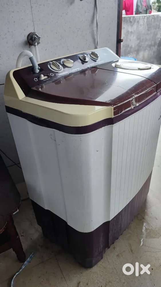 LG washing machine 8kg