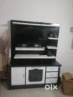 TV unit and LED TV