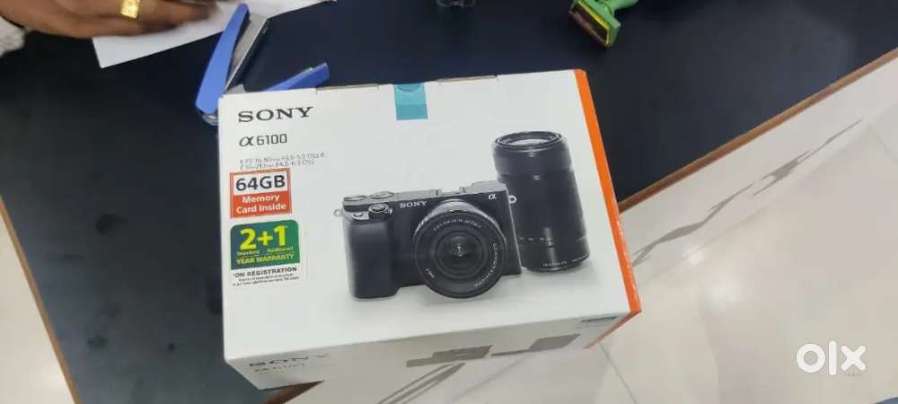 New Sony Alpha 6100 urgent sell