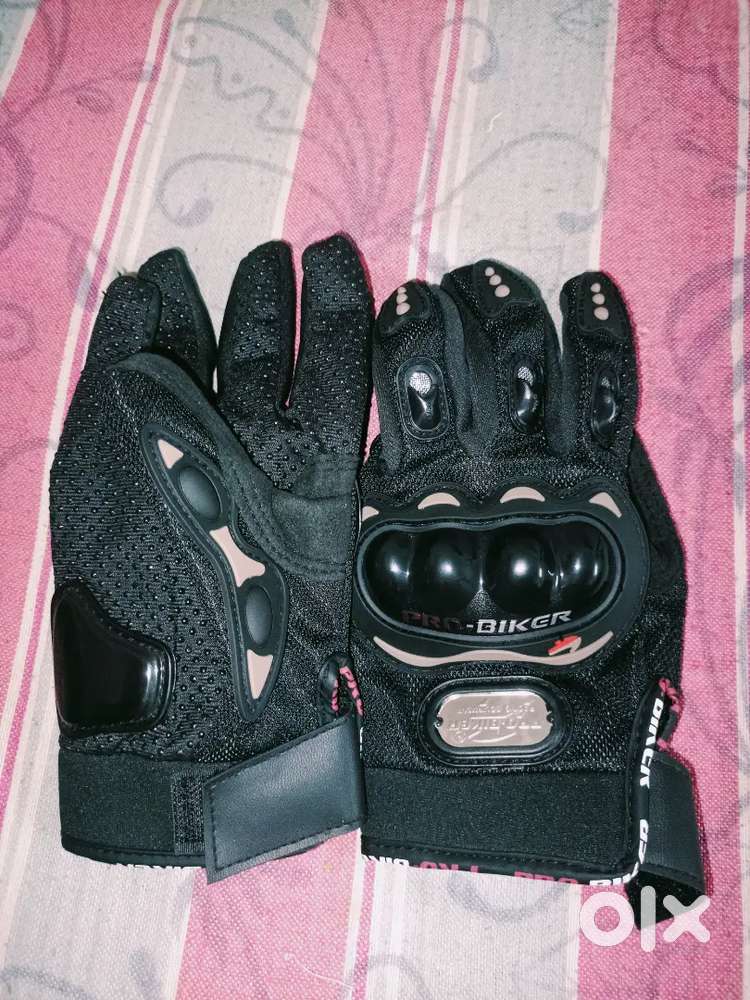 Hand Gloves