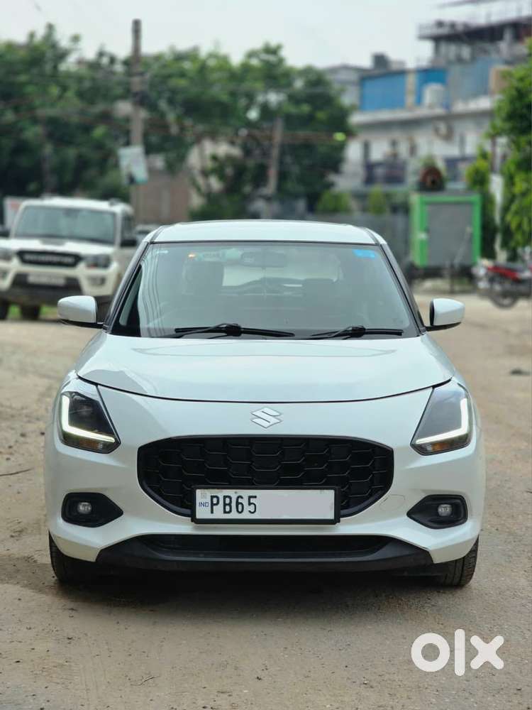 Maruti Suzuki Swift 1.3 ZXI, 2024, Petrol