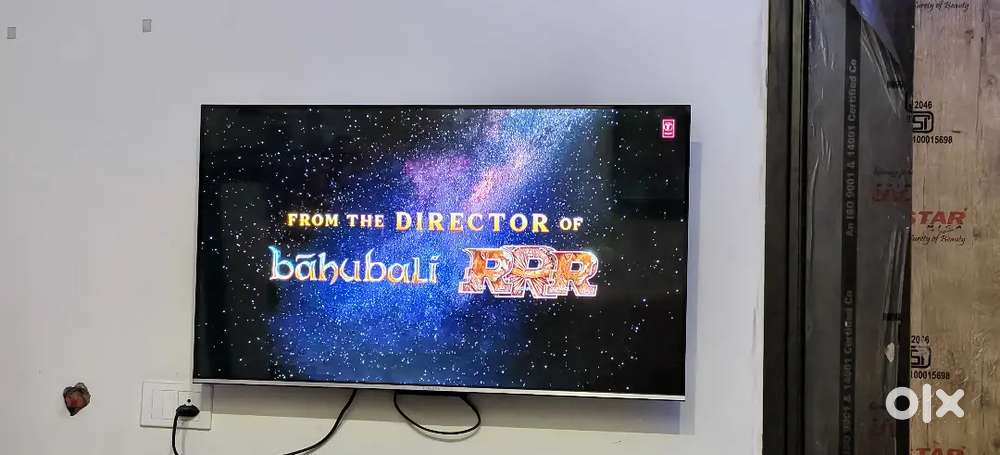 Iffalcon Qled tv 43 inch perfect condition just one year old