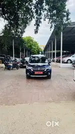 Maruti Suzuki XL6 1.5 Zeta MT, 2023, Petrol