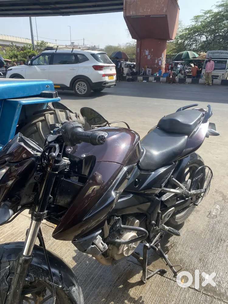 Bajaj Pulsar NS200 31000 Driven Only in mint condition