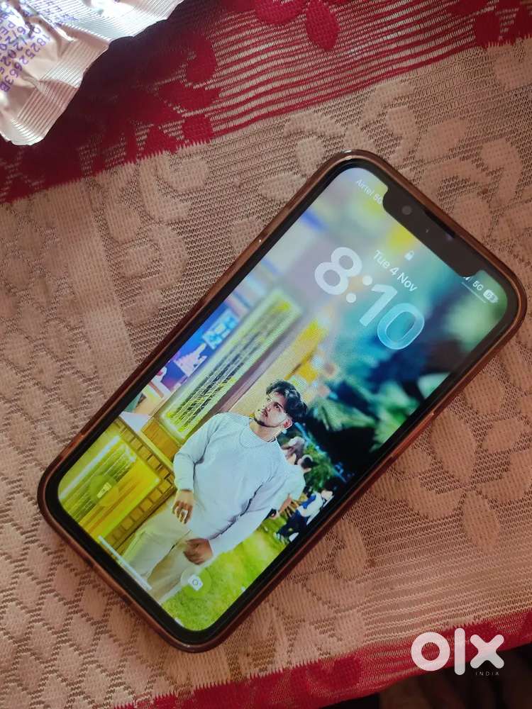 I-phone 13 128 gb only display change