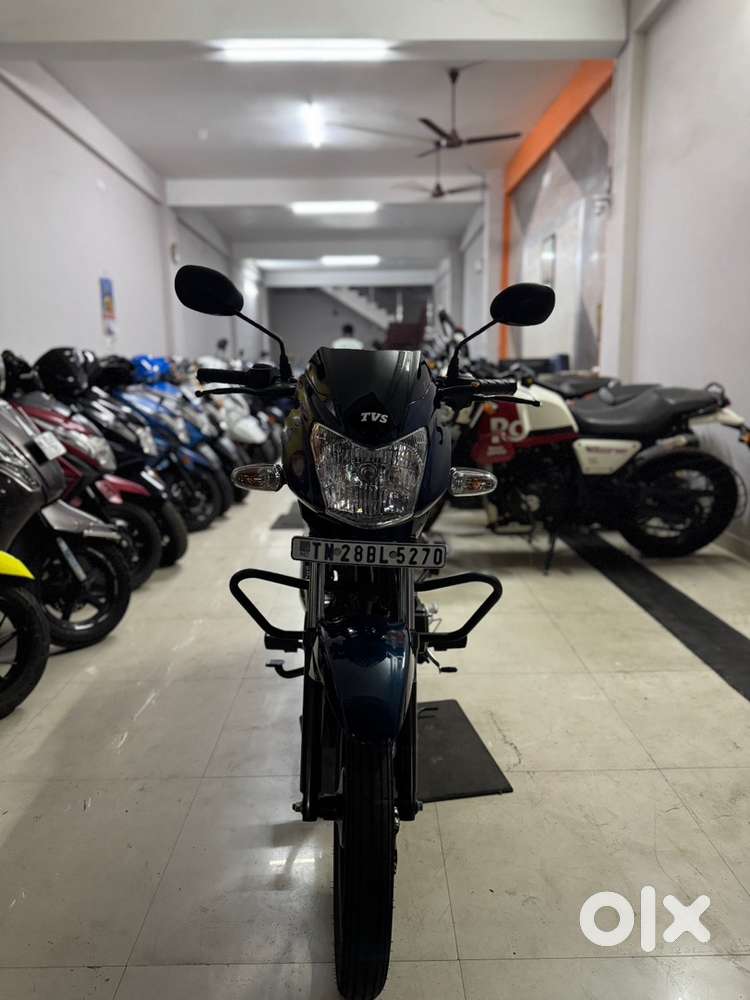 TVS SPORT Self-Start Mettalic Green 2025