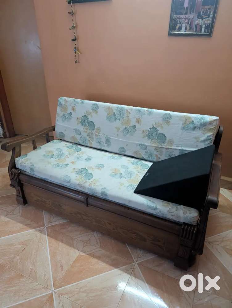 Sofabed Queen Size