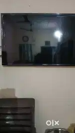 Display khrab hai. Bnwa kr use kr sakte hai