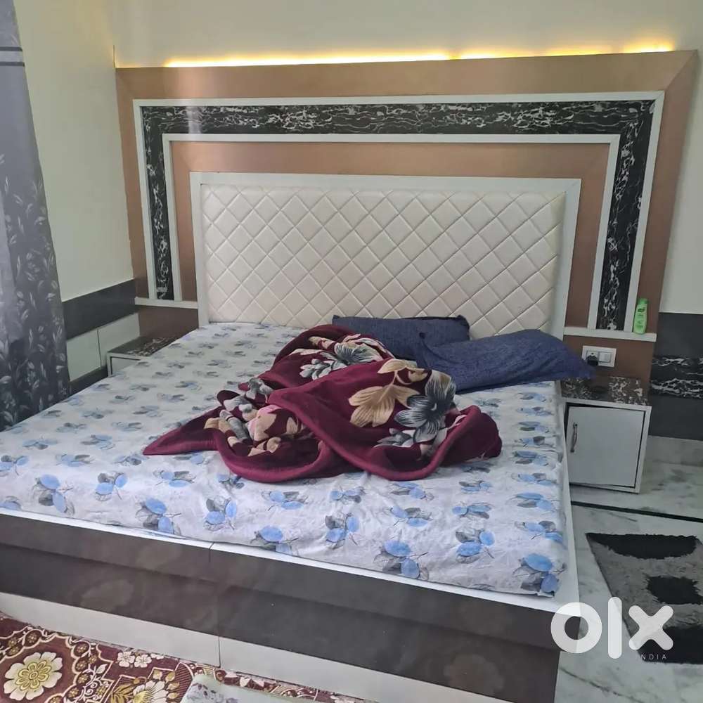 Flats Royal Nest Sapphire Chandan Aerobera Florance Ansal Grace Chinar