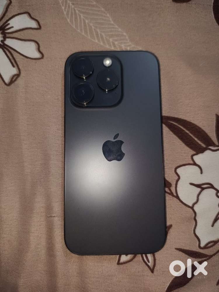 Iphone 15 pro 256GB with box in scratchless condition