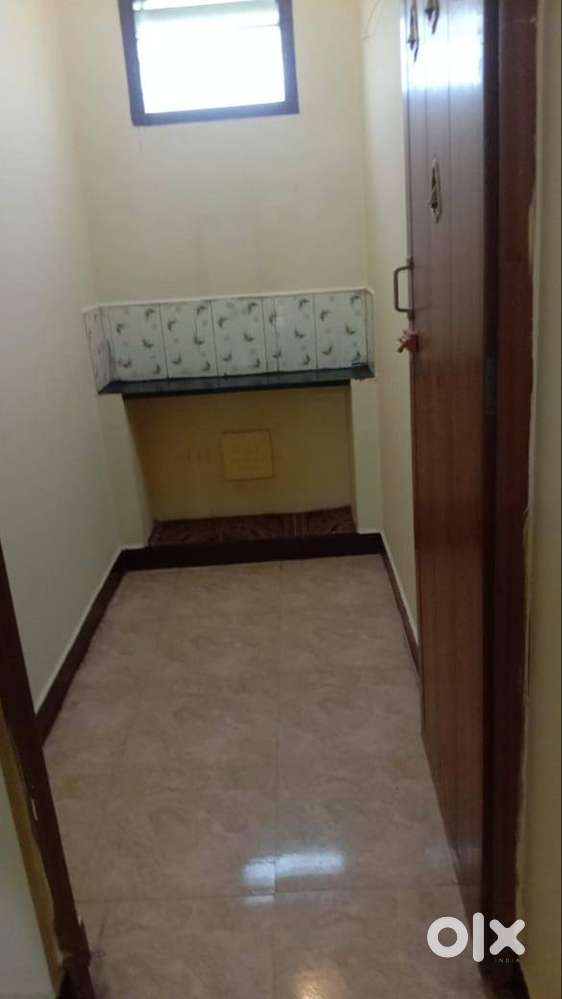 Home rent in mudichur individual house with spacious parking and safet